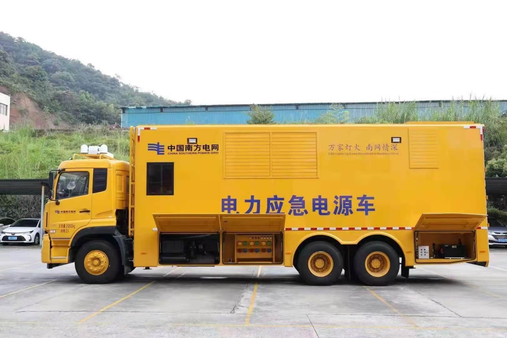 鄂托克安康大型柴油发电机发电车UPS电源出租租赁